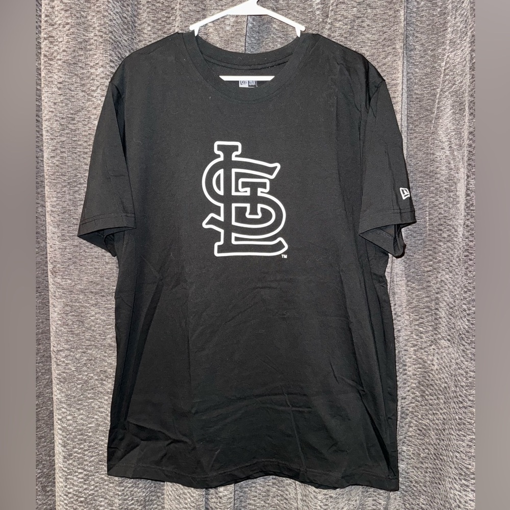 STL Cardinals New Era Black Logo Tee
